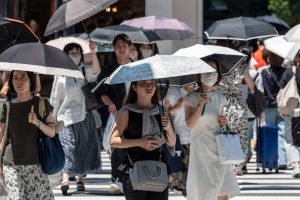 Sizzling temperatures continue across broad swath of Japan