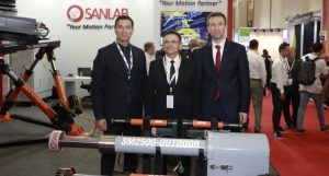 Azerbaijan's defense minister visits pavilions at IDEF-2023 in Istanbul