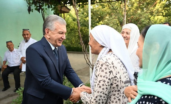President of Uzbekistan visits "Khitoy" in Ferghana region