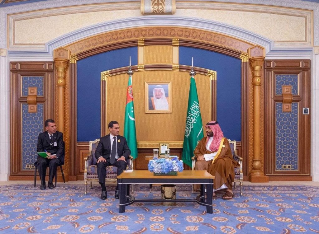 President of Turkmenistan meets with Saudi Crown Prince