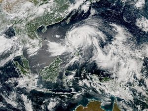 Typhoon Doksuri batters Philippines, 1 dead, over 11,000 displaced