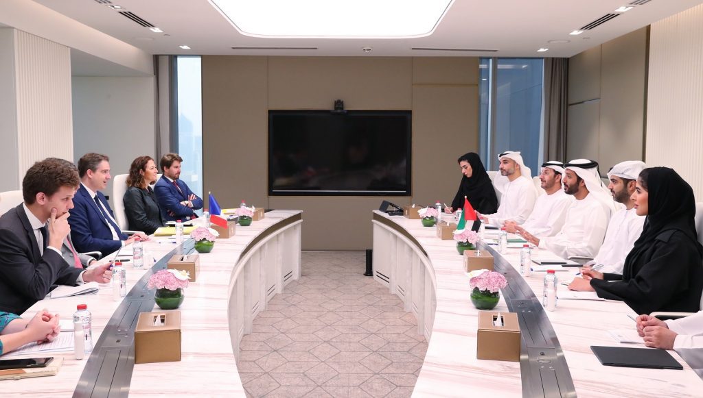 Abu Dhabi, The Gulf Observer: Abdullah bin Touq Al Marri, Minister of Economy, and Olivier Becht, Minister-in-charge of Foreign Trade, Attractiveness, and French Nationals Abroad, have reviewed the prospects of growing bilateral trade exchanges