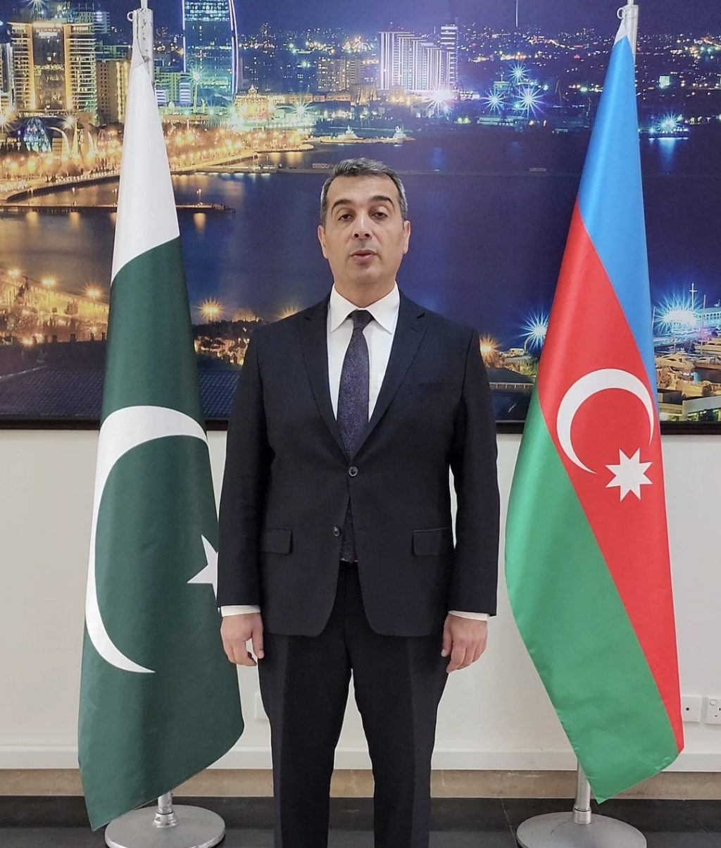Ambassador Khazar Farhadov congratulates Pakistani People on Independence Day
