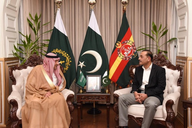 Saudi deputy FM meets Pakistan's Chief of Army Staff