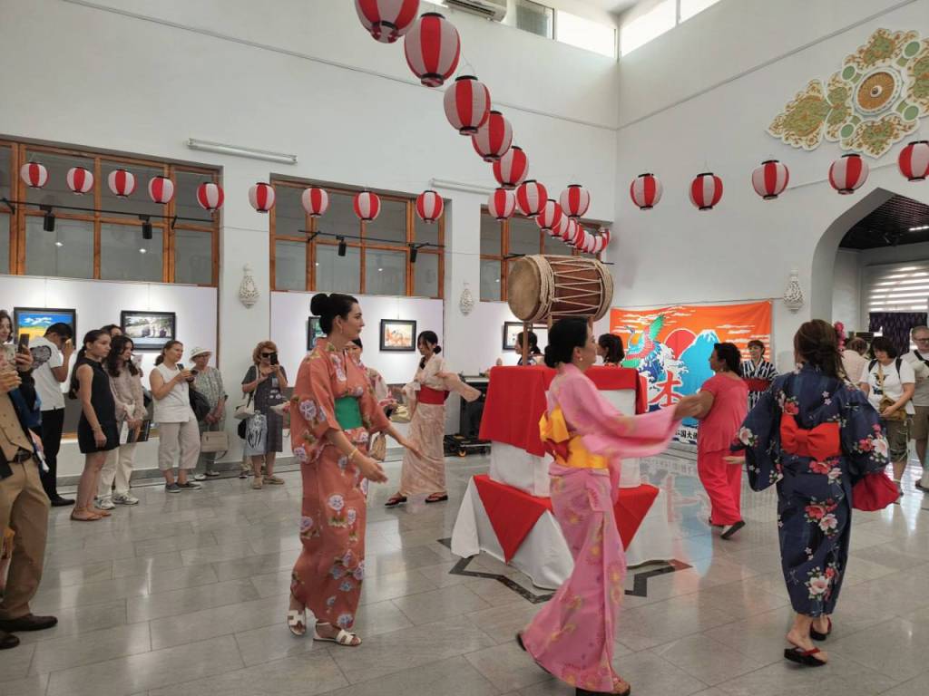 Tashkent hosts Bon-Odori Dance Festival