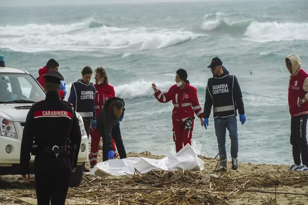 41 dead in migrant shipwreck: Italian state TV