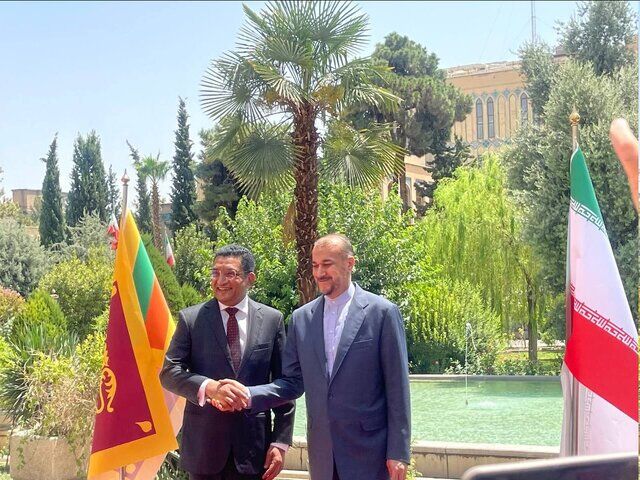 Iranian, Sri Lankan FMs discuss strengthening of bilateral ties