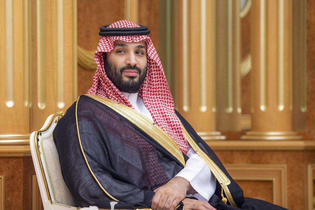 Saudi Crown Prince launches master plan for logistics centers