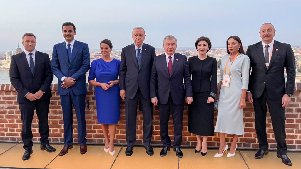 Amir of Qatar attends Hungarian reception