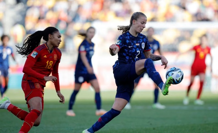 Paralluelo's extra time strike powers Spain into World Cup semis