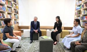 Shavkat Mirziyoyev visits Republican Children's Library