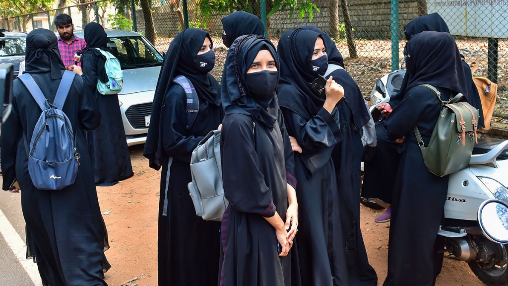Over 500 schools under scrutiny over abaya ban