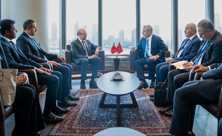 Bahraini, Turkish FMs meet in New York