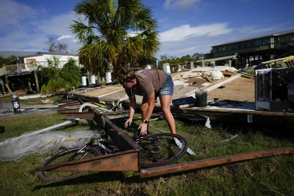 Residents return to find homes gone, towns devastated in path of Idalia