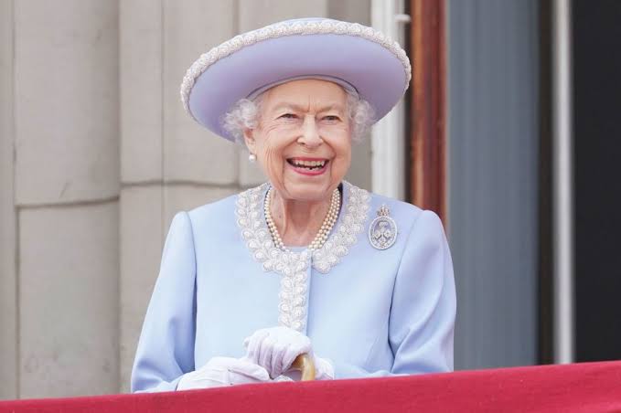 Queen Elizabeth II - Icon of History