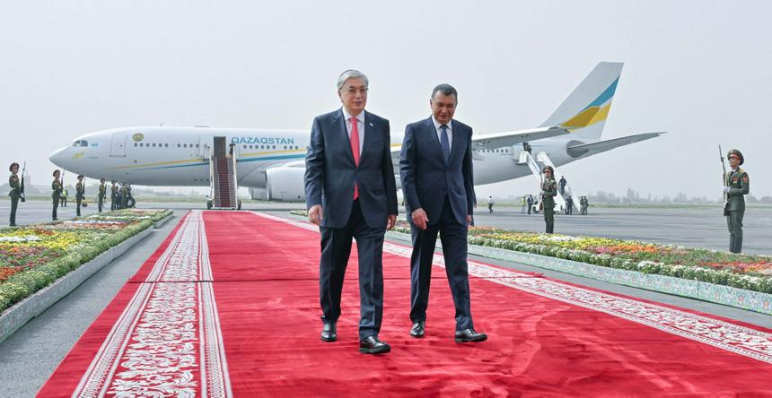 President of Kazakhstan arrives in Tajikistan