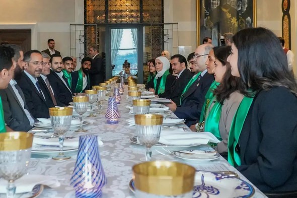 Saudi Minister of Industry meets Saudi students in Turkiye