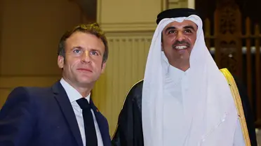 Amir of Qatar receives phone call from Macron