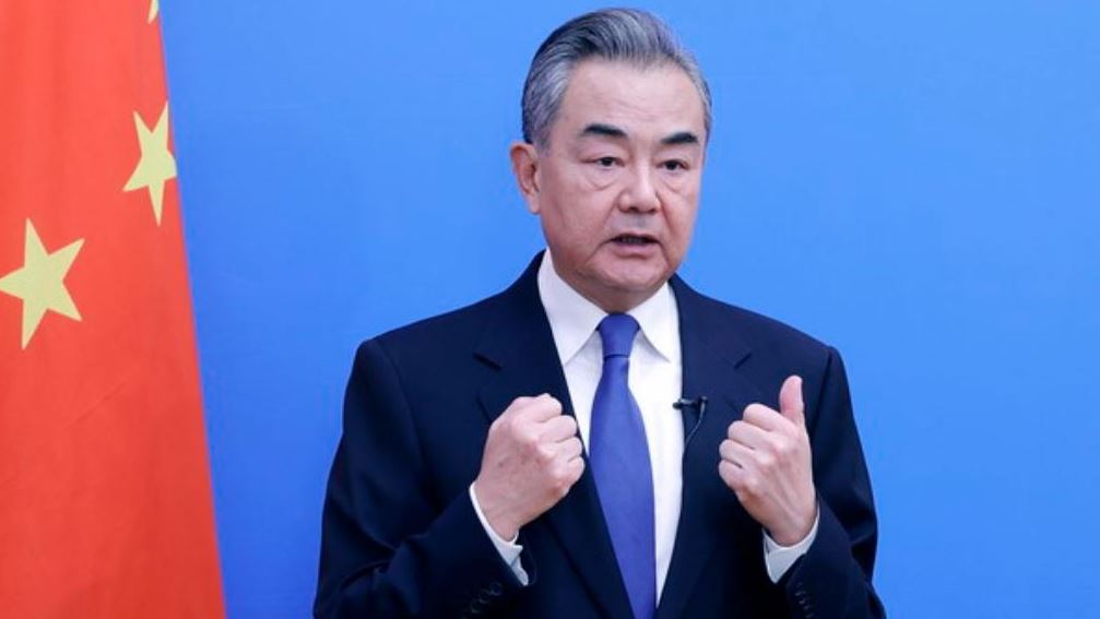 Chinese FM calls for speedy 'green transformation'