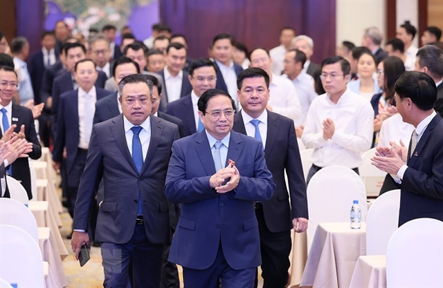 PM Chinh attends signing of largest gas-power project