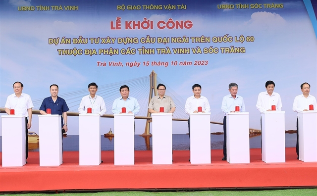 PM Chinh attends groundbreaking ceremony of Dai Ngai Bridge
