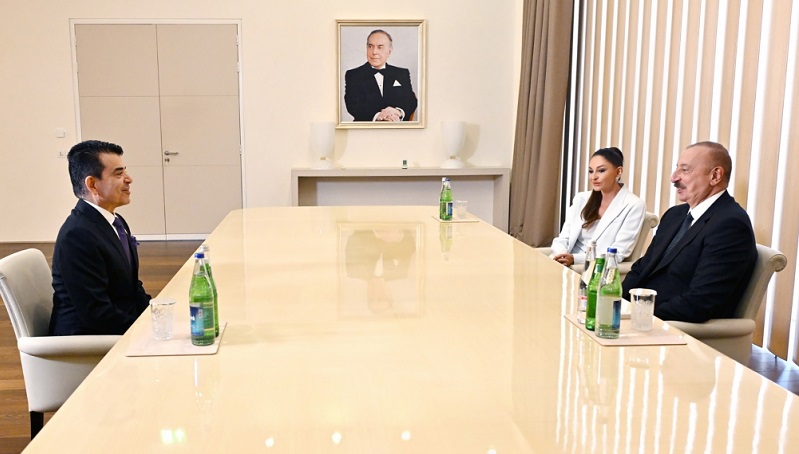 Ilham Aliyev, First Lady meet with ICESCO DG