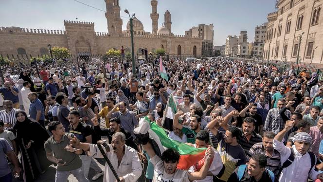 Tens of thousands protest after Friday Prayers over Israeli airstrikes on Gaza