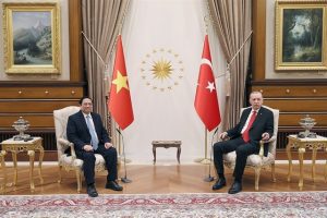 PM Chinh, President Erdogan agree to further enhance multifaceted cooperation