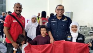 Abdillah Onim receives award for his dedication to Palestinian people in Gaza