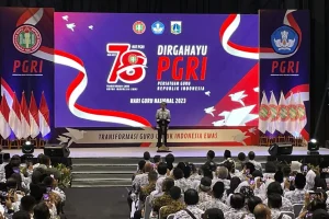 Utilize demographic dividend to realize Golden Indonesia 2045 vision: Jokowi