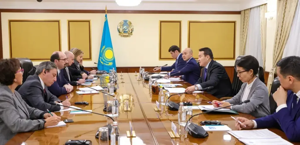 Kazakhstan, IMF discuss cooperation plan in Astana