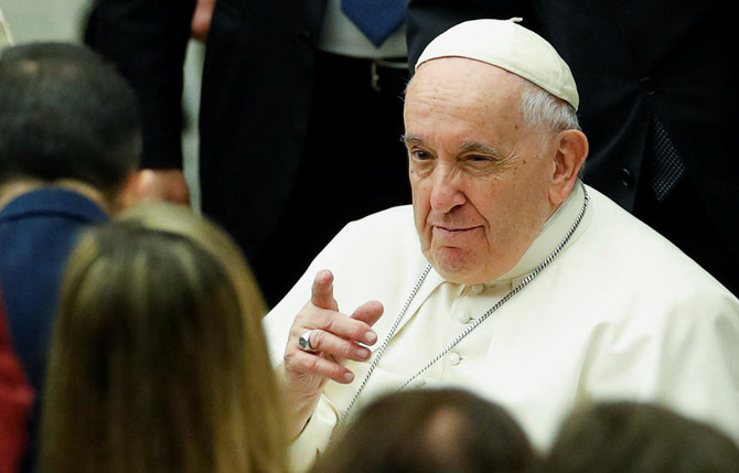 Pope Francis reaffirms right of parents to educate their children in freedom