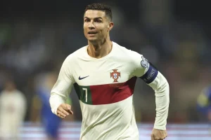 Cristiano Ronaldo faces $1B class-action lawsuit