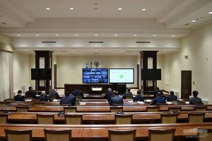 Shavkat Mirziyoyev holds meeting to discuss pharmaceutical, electrical industries development