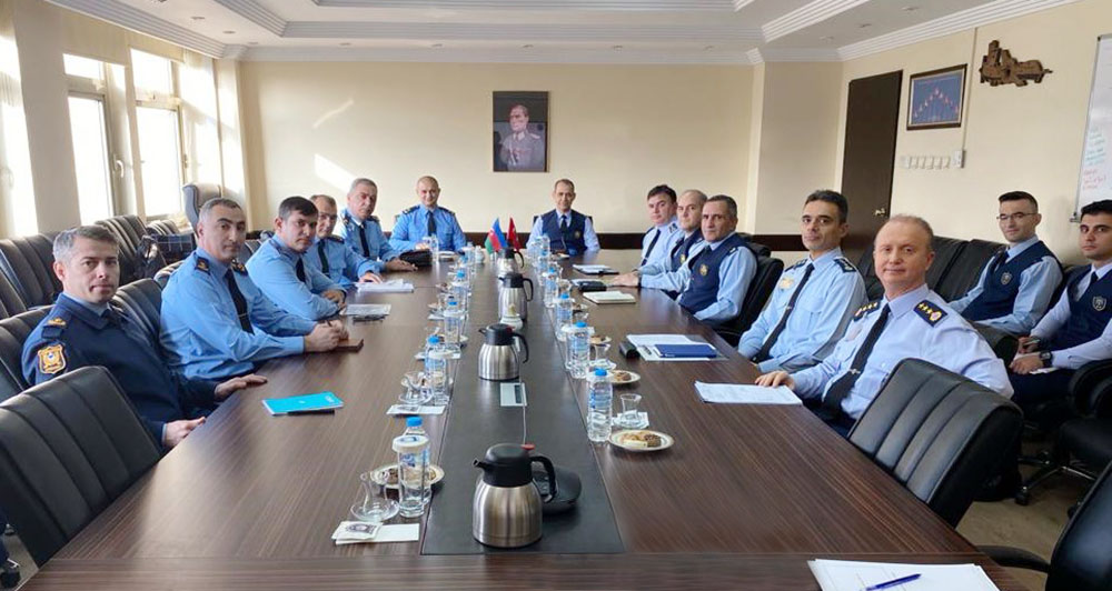 Azerbaijani, Turkish Air Forces discuss military cooperation in Ankara