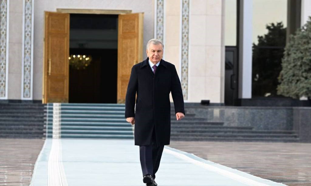 Uzbekistan's President embarks on official visit to Russia