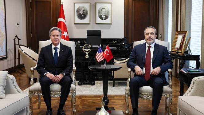 Türkiye calls on US to use influence over Israel to stop attacks on Gaza: Fidan