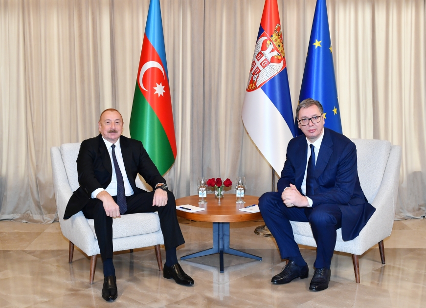 President Ilham Aliyev holds meeting with Aleksandar Vučić