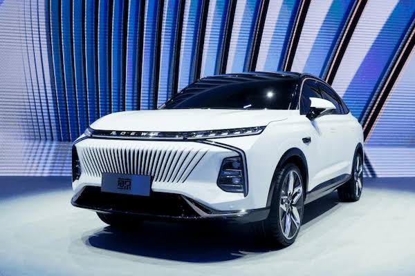 China vehicle sale increases 27.4 percent in November