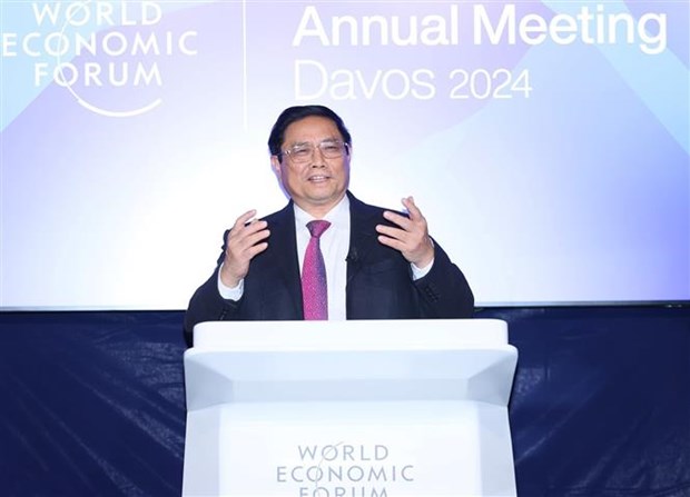 PM Chin Delivers Key Address at WEF's Country Strategic Dialogue on Viet Nam