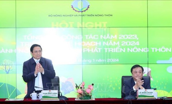 PM Chinh Calls for Digital and Green Transformation in Agriculture Sector