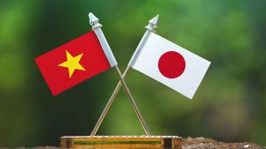 Prime Minister Chinh offers condolences to Japanese counterpart Kishida