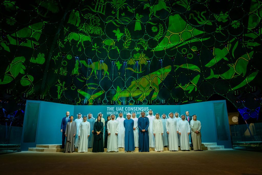 Abdullah bin Zayed Al Nahyan Chairs Meeting on COP28 Legacy