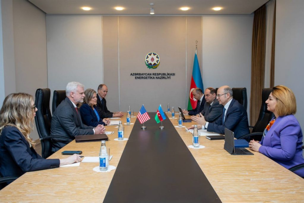 Azerbaijan and United States Hold Talks on Advancing Green Energy Initiatives