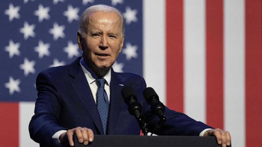 Biden Calls on Congress for Swift Action on Ukraine Aid Concerns