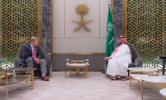 Saudi Crown Prince Hosts US House Armed Services Committee Chairman