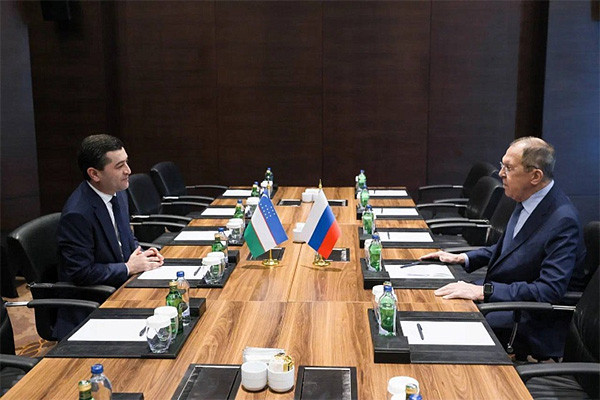 Uzbek, Russian FMs hold Diplomatic Meeting