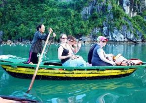 Vietnam's International Tourism Surges, Attracts 1.5 Million Visitors in February
