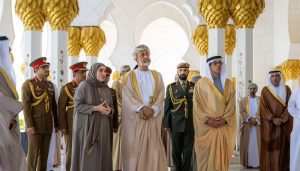 Sultan of Oman Visits Sheikh Zayed Grand Mosque in Abu Dhabi