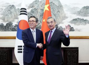 China and ROK Aim to Enhance Relations During Foreign Minister's Visit to Beijing